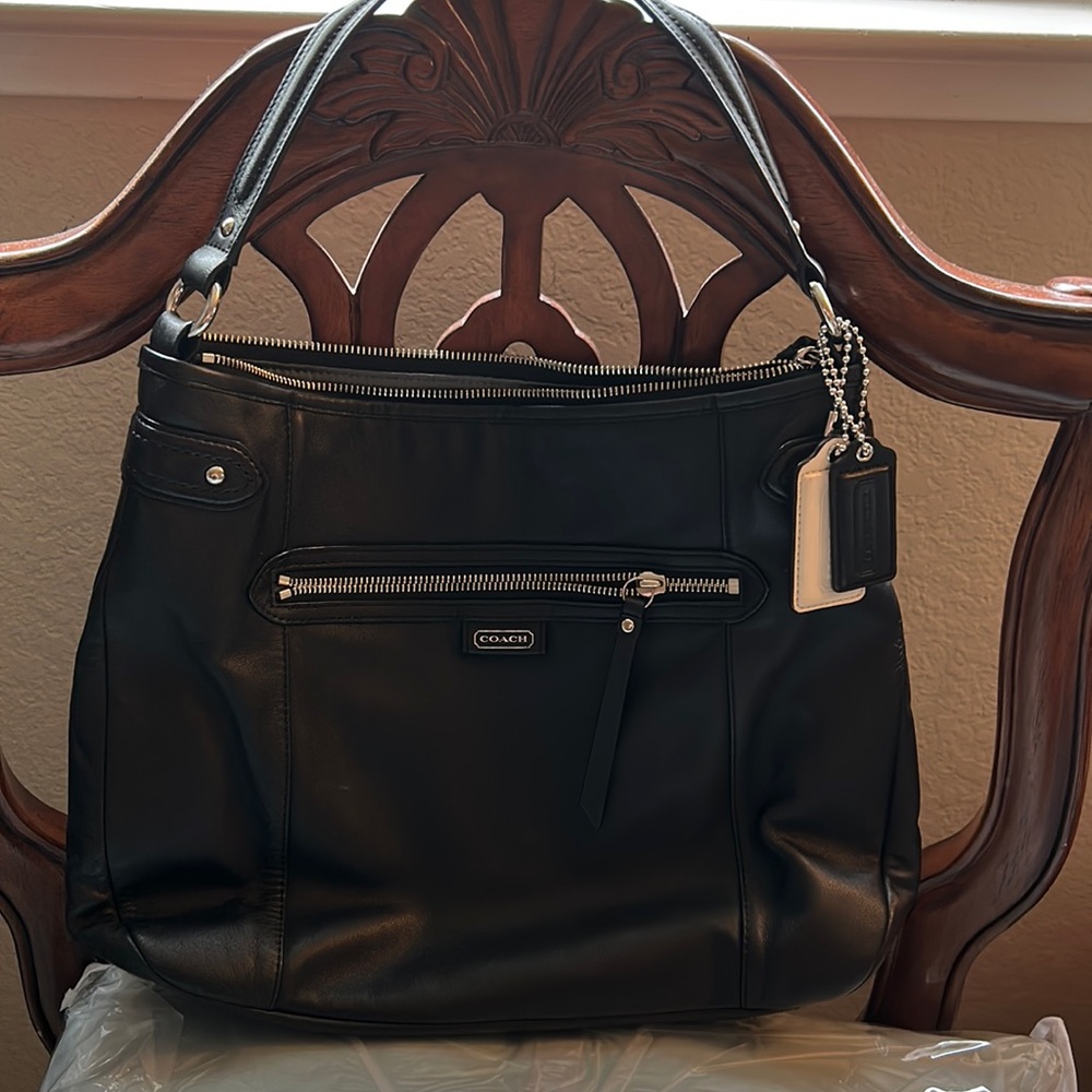 Shoulder coach leather bag